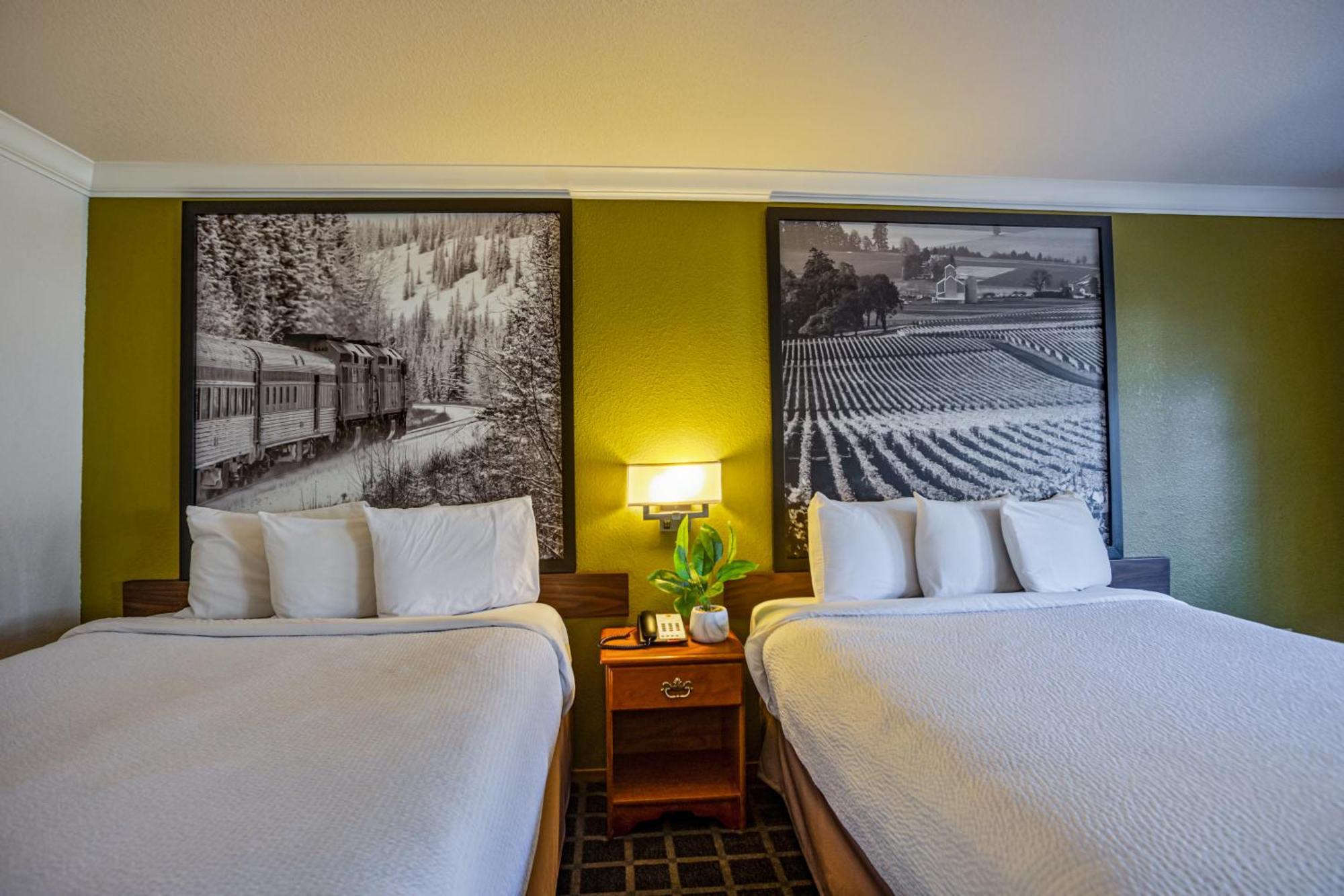 Creekside Inn & Suites Уилиц Екстериор снимка