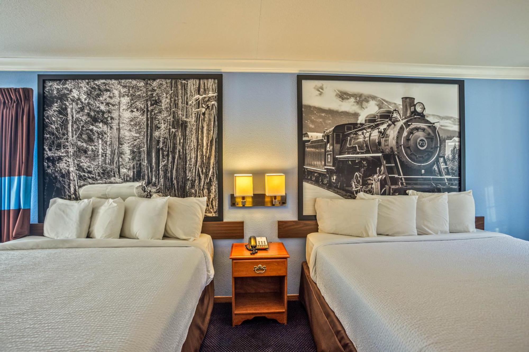 Creekside Inn & Suites Уилиц Екстериор снимка